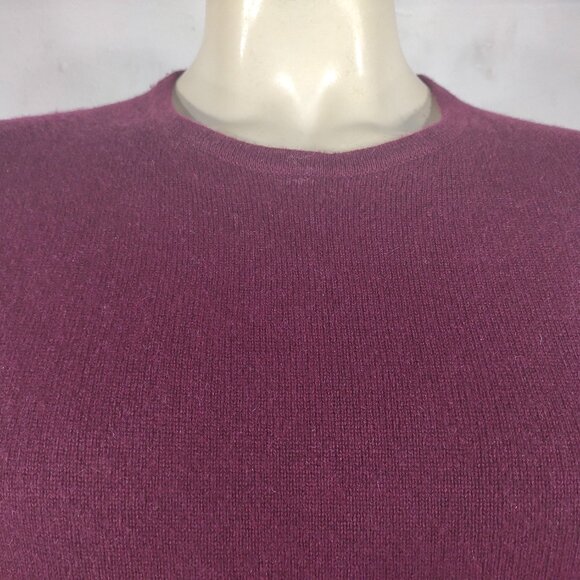 L.L. Bean burgundy red 100% Cashmere crew neck pullover sweater ladies Medium - Picture 3 of 8